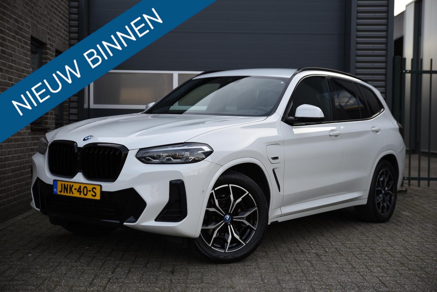 BMW X3 - xDrive30e High Executive M Sport / MY2022 - AutoWereld.nl