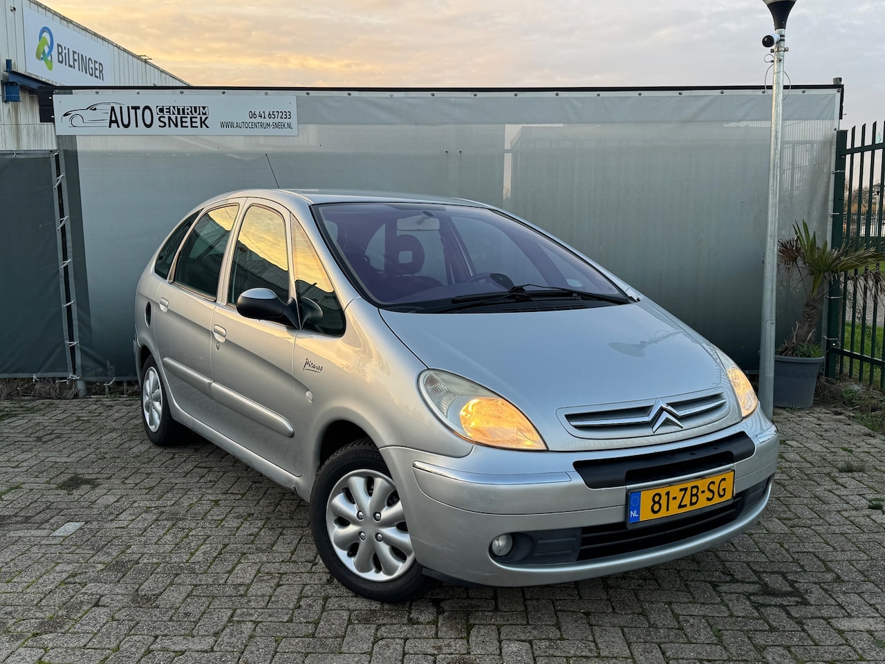 Citroën Xsara Picasso - 2.0i-16V -AUT-Clima- Cruise - APK 11-26 - AutoWereld.nl