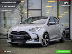 Toyota Yaris - 1.5 Hybrid 115 Dynamic Comfort Pack | Stoel- stuurverwarming | PDC V+A | BSM | ACC | Qi-la