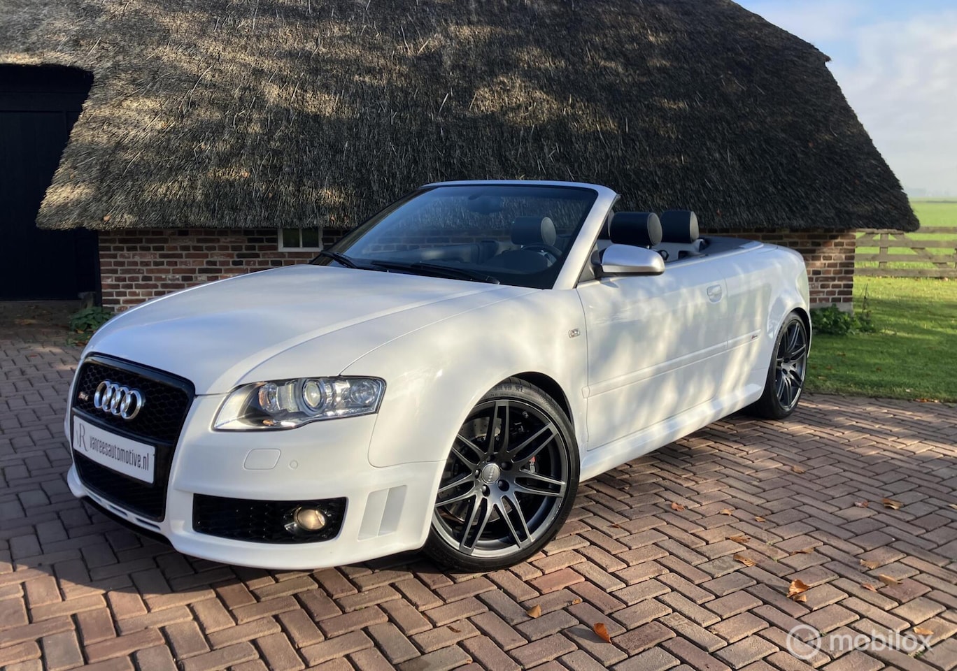 Audi RS4 - 4.2 V8 RS 4 quattro Cabrio UNIEKE UITVOERING - AutoWereld.nl