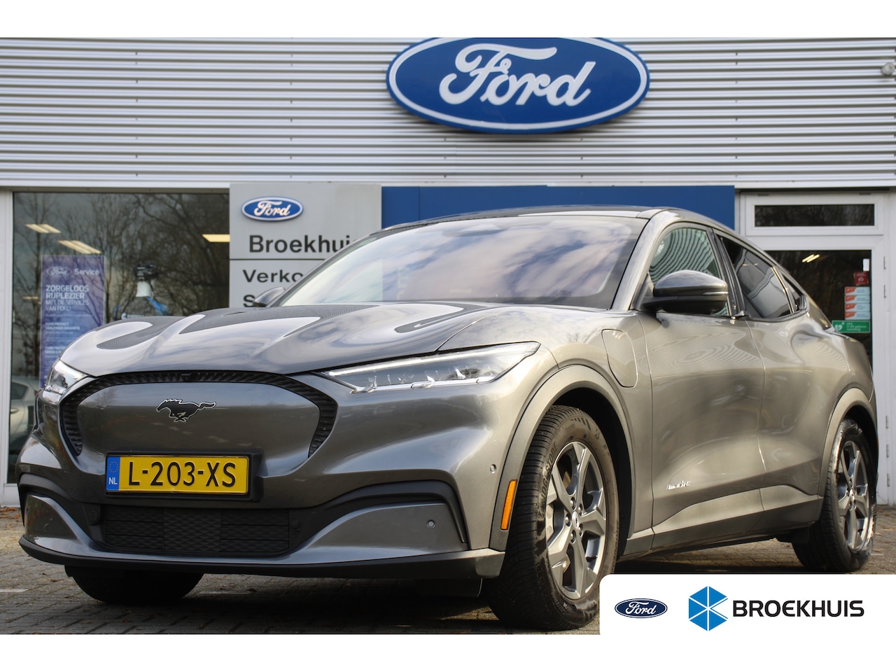 Ford Mustang Mach-E - RWD 75 kWh | NL-AUTO! | 1E EIGENAAR! | TREKHAAK | CAMERA | PARK SENS V+A | ADAPTIVE CRUISE - AutoWereld.nl