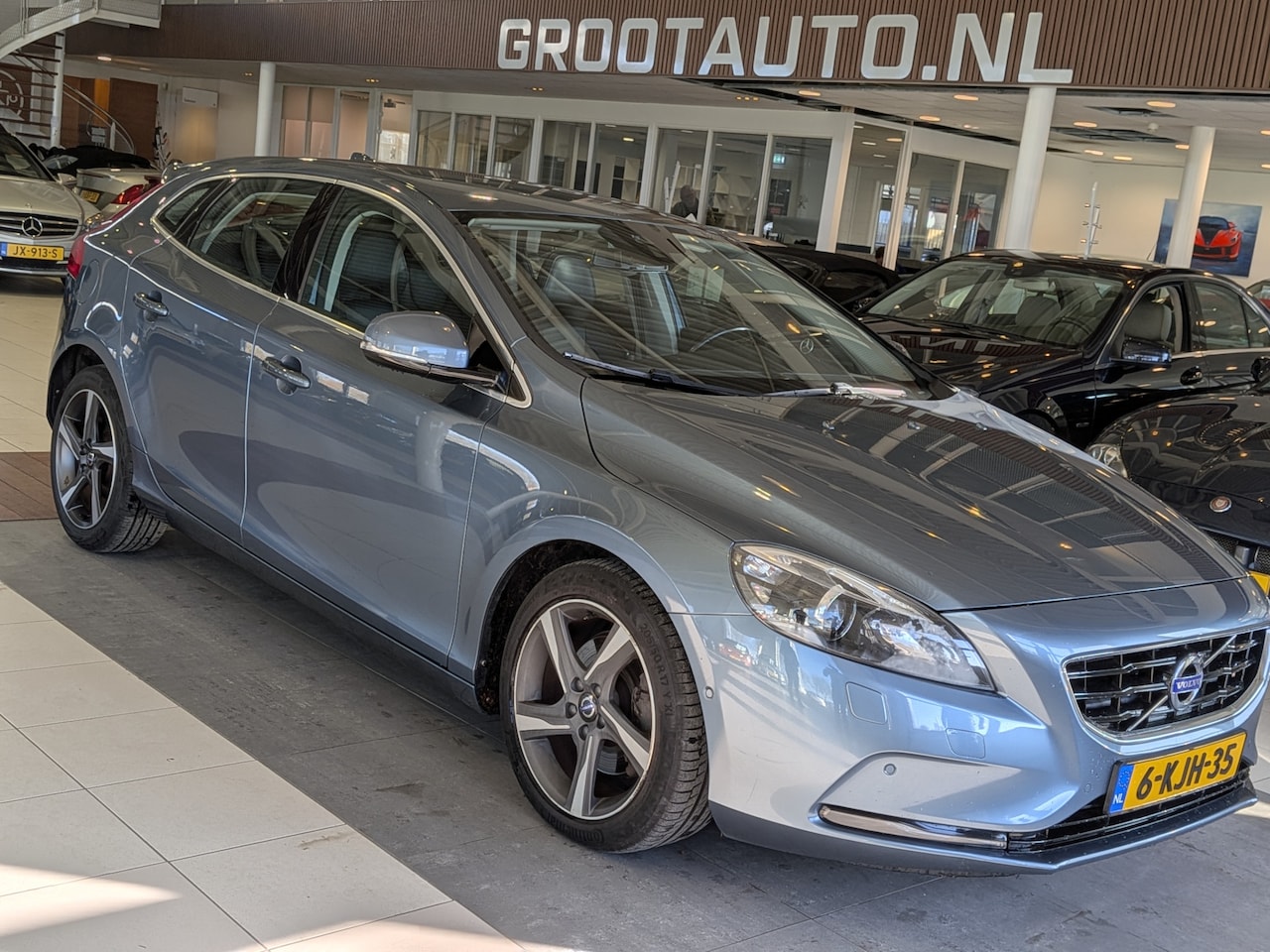Volvo V40 - 1.6 T4 Summum Automaat Airco, Cruise Control, Leder, Navigatie, Stuurbekrachtiging - AutoWereld.nl