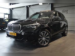 BMW X5 - xDrive45e M-pakket pano camera leer trekhaak 20 inch