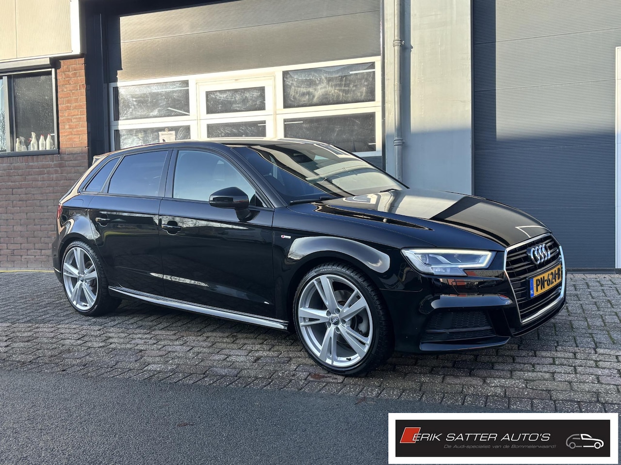 Audi A3 Sportback - 2.0 TFSI Sport S Line Edition 19"| B&O| Navigatie| NL-Auto. - AutoWereld.nl