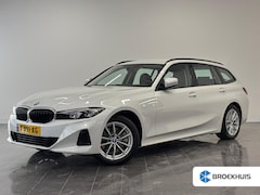 BMW 3-serie Touring - 320e | Achteruitrijcamera | Apple Carplay/Android Auto|telefoonintegratie premium | Cruise