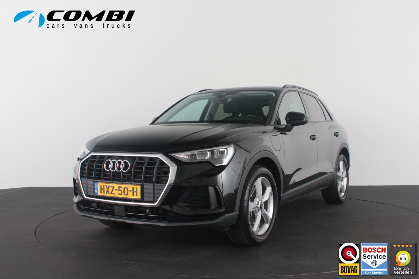Audi Q3 - 45 TFSI e edition > 245pk/Leer/19inch/keyless/Stoelverwarming/Plug in-hybride... - AutoWereld.nl