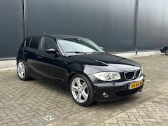 BMW 1-serie - 118i Automaat* Xenon* M-Velgen N.A.P