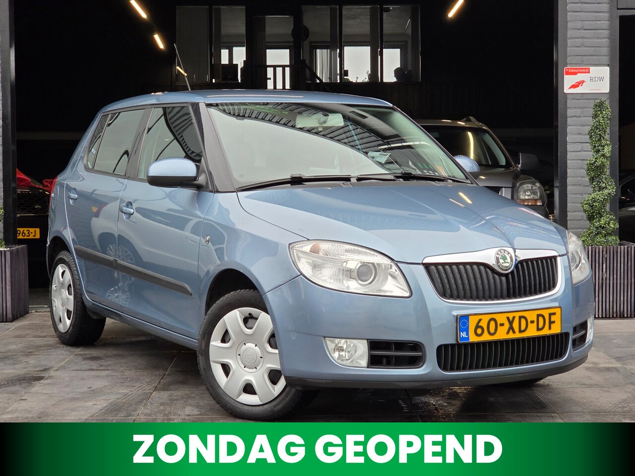 Skoda Fabia - 1.4-16V Ambiente|APK|NAP|Airco|5 Deuren|Cruise - AutoWereld.nl