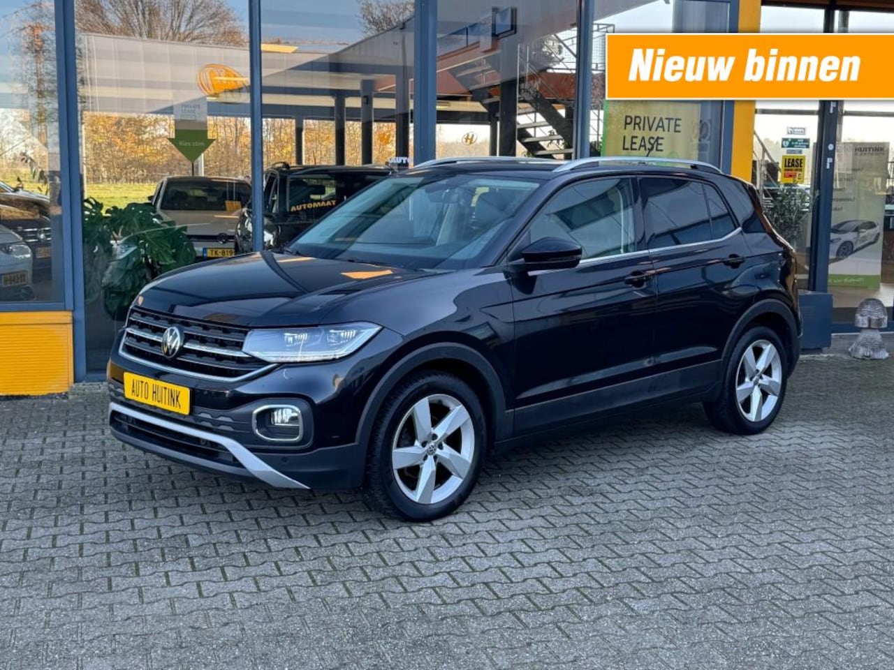 Volkswagen T-Cross - 1.0 TSI DSG Style  - stoelverwarming - LED - Apple/Android - AutoWereld.nl