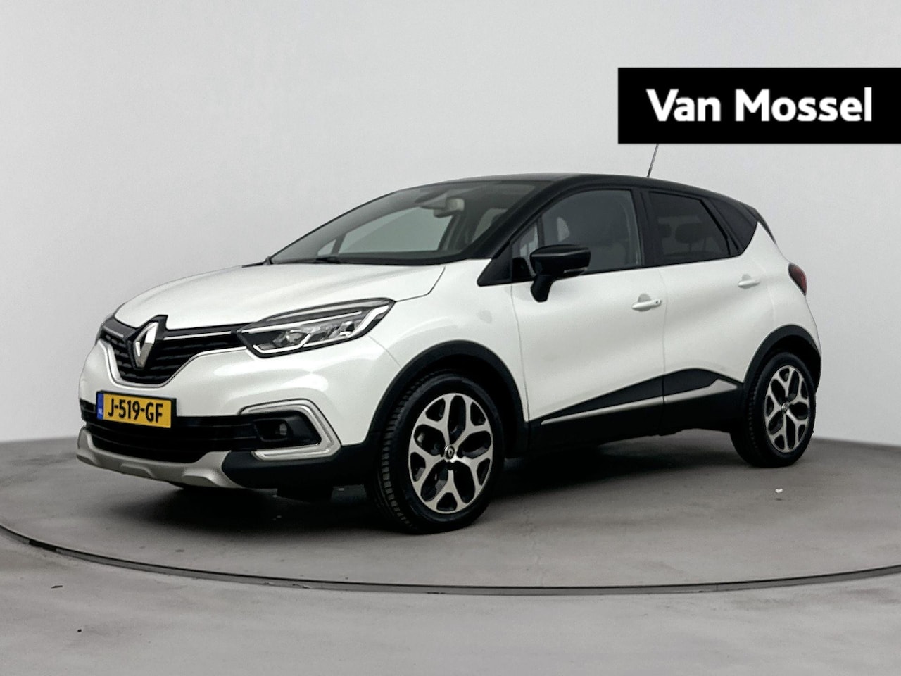 Renault Captur - 1.3 TCe Intens 150PK | Automaat | Achteruitrijcamera | Navigatie | Keyless | LED Koplampen - AutoWereld.nl