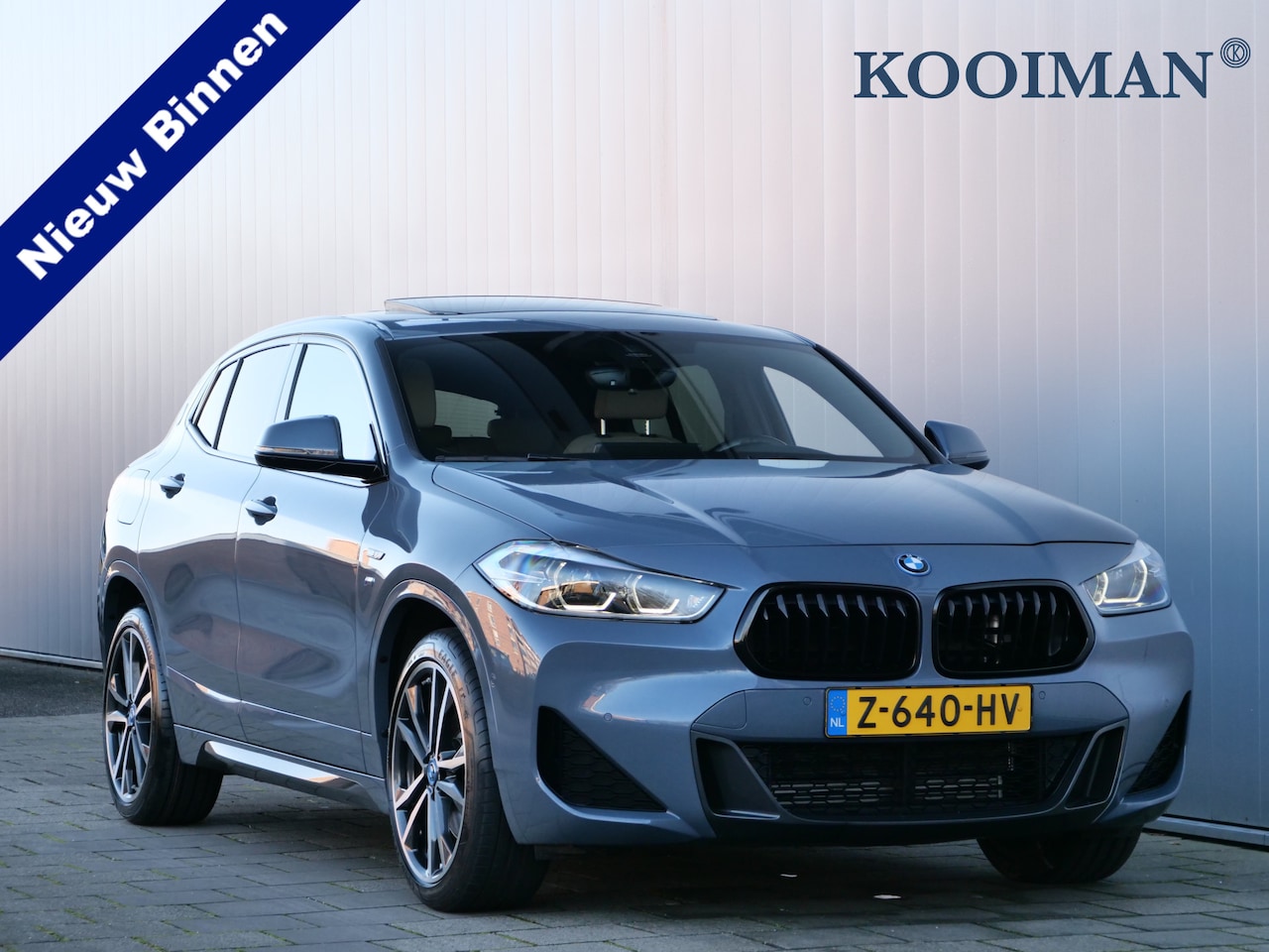 BMW X2 - xDrive25e 220pk High Executive Automaat M-Sport / Schuifdak / Leder / Camera - AutoWereld.nl