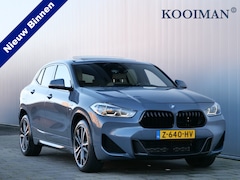 BMW X2 - xDrive25e 220pk High Executive Automaat M-Sport / Schuifdak / Leder / Camera