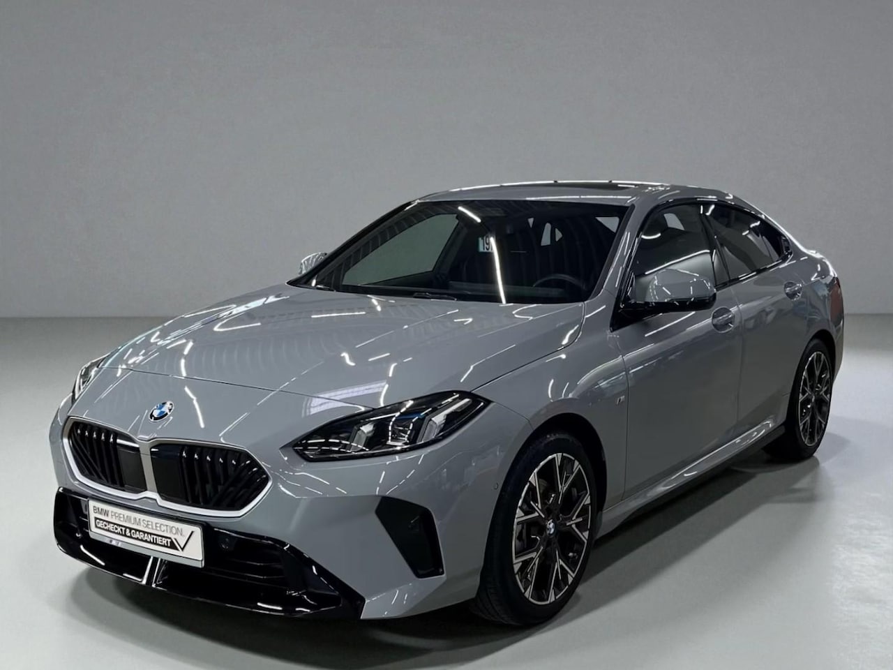 BMW 2-serie Gran Coupé - 220D xDrive M sport - AutoWereld.nl