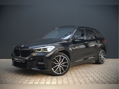 BMW X1 - xDrive25e eDrive Edition M Sport | Panoramadak | Leer | Head-Up Display | Camera | Shadowl