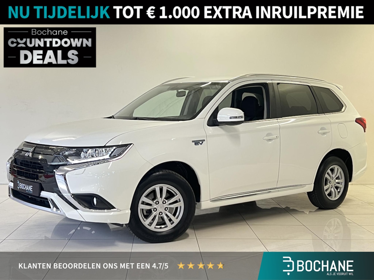 Mitsubishi Outlander - 2.4 PHEV Pure | Apple CarPlay / Android Auto navigatie | Achteruitrijcamera | Trekhaak | - AutoWereld.nl