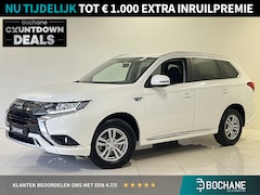 Mitsubishi Outlander - 2.4 PHEV Pure | Apple CarPlay / Android Auto navigatie | Achteruitrijcamera | Trekhaak |