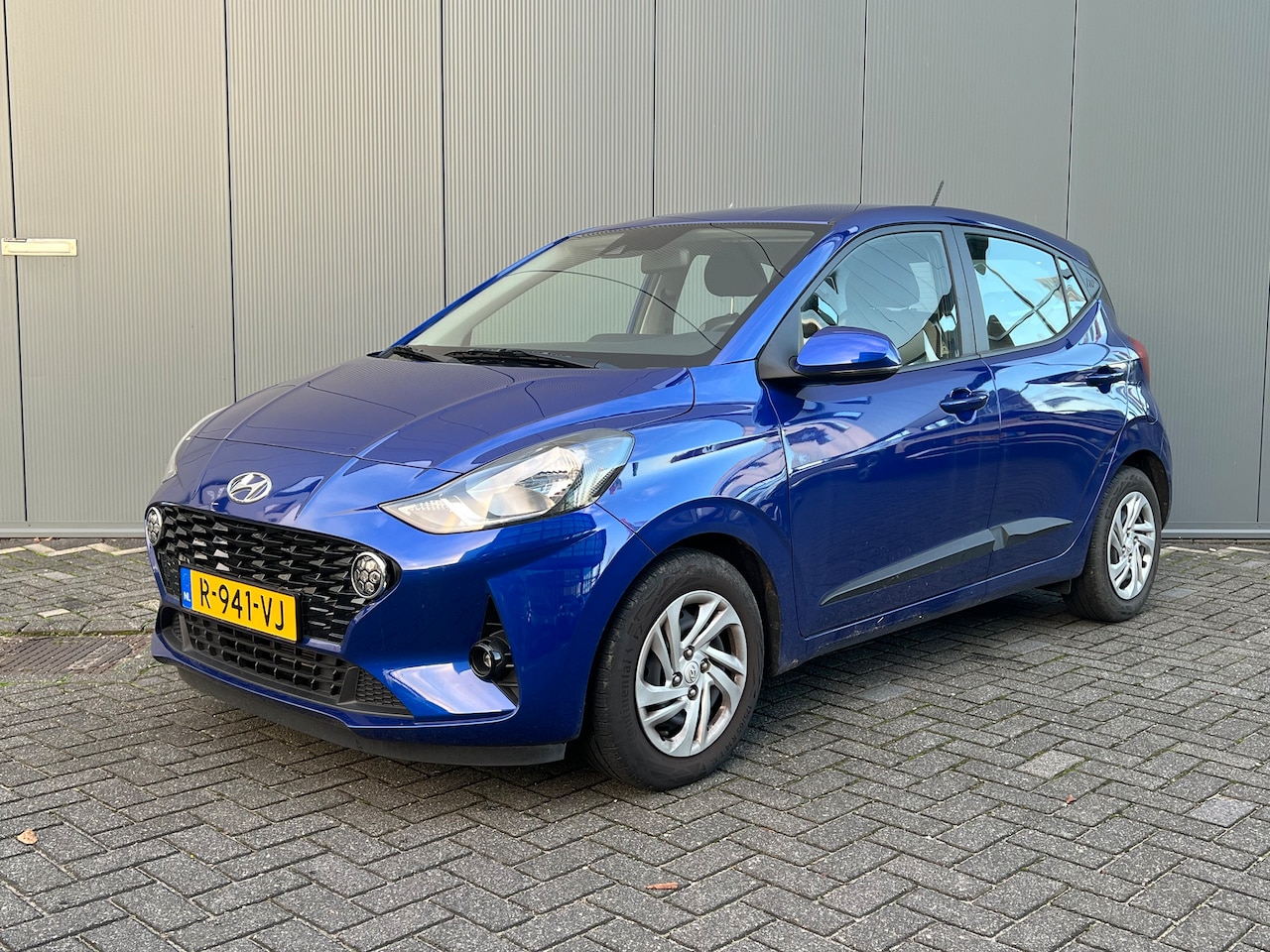 Hyundai i10 - 1.0 66pk Comfort Smart | LED | Airco | Carplay | Camera | Navigatie | Bluetooth | Cruiseco - AutoWereld.nl