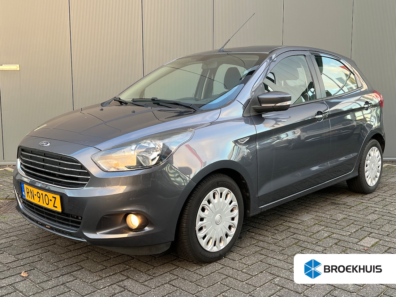 Ford Ka - 1.2 86pk Trend Ultimate | Airco | Cruise controle | Navigatie | Bluetooth | Boordcomputer - AutoWereld.nl