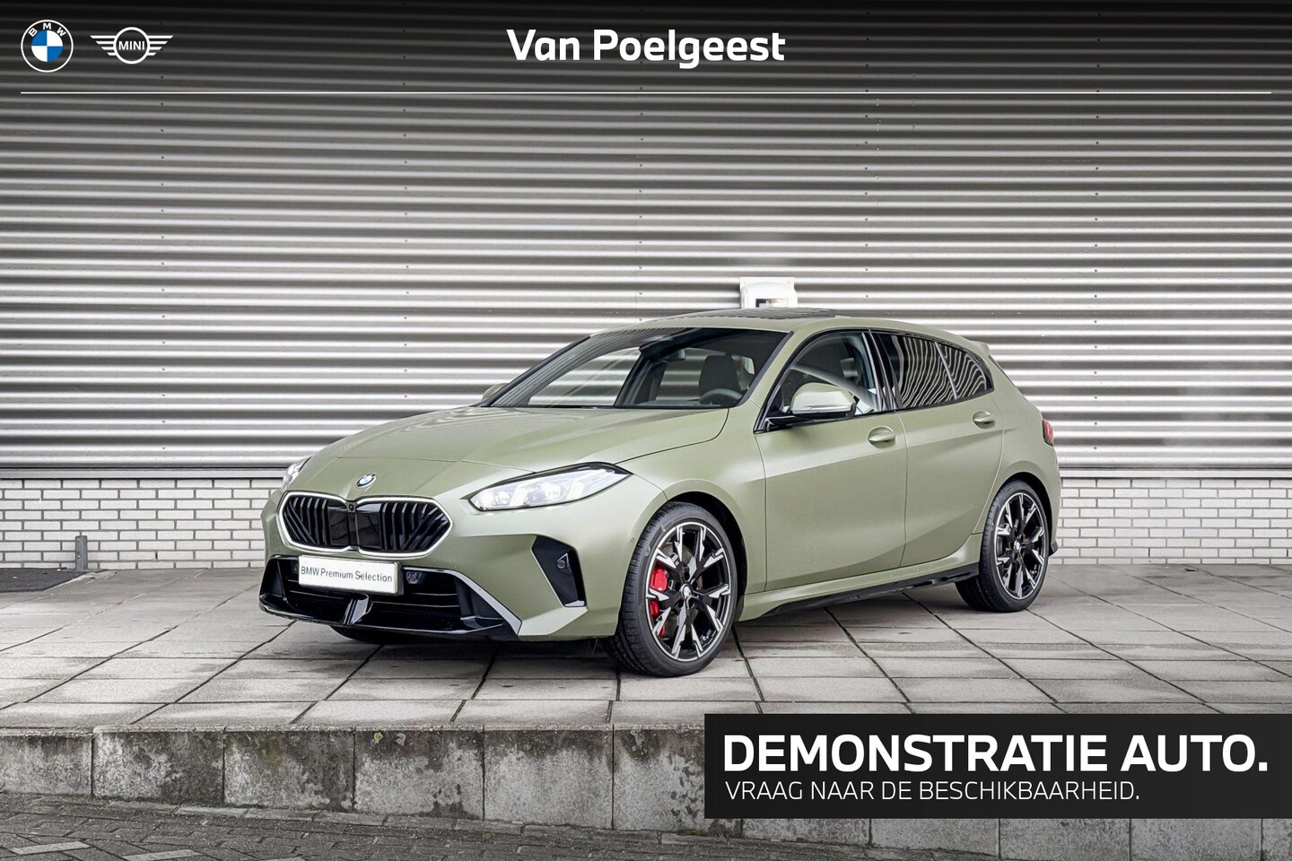 BMW 1-serie - 120 M Sportpakket Pro / Innovation Pack / Harman Kardon / Glazen panoramadak / Stuur verwa - AutoWereld.nl