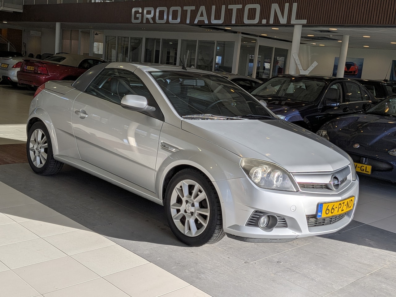 Opel Tigra TwinTop - 1.8-16V Cosmo NAP, Leder, Stoelverwarming, Stuurbekrachtiging - AutoWereld.nl