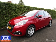 Peugeot 208 - 1.2 82 PK - 5-deurs - Navigatie - Trekhaak