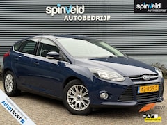 Ford Focus - 1.6 TI-VCT Titanium BJ`11 NAP NL Lage kmstand Carplay