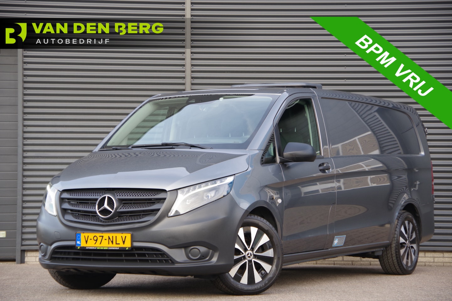 Mercedes-Benz Vito - 114 CDI XL AUT. KOELWAGEN/VRIESWAGEN, DAG/NACHT KOELING, LED, LEDER, CRUISE, CAMERA, KOELA - AutoWereld.nl