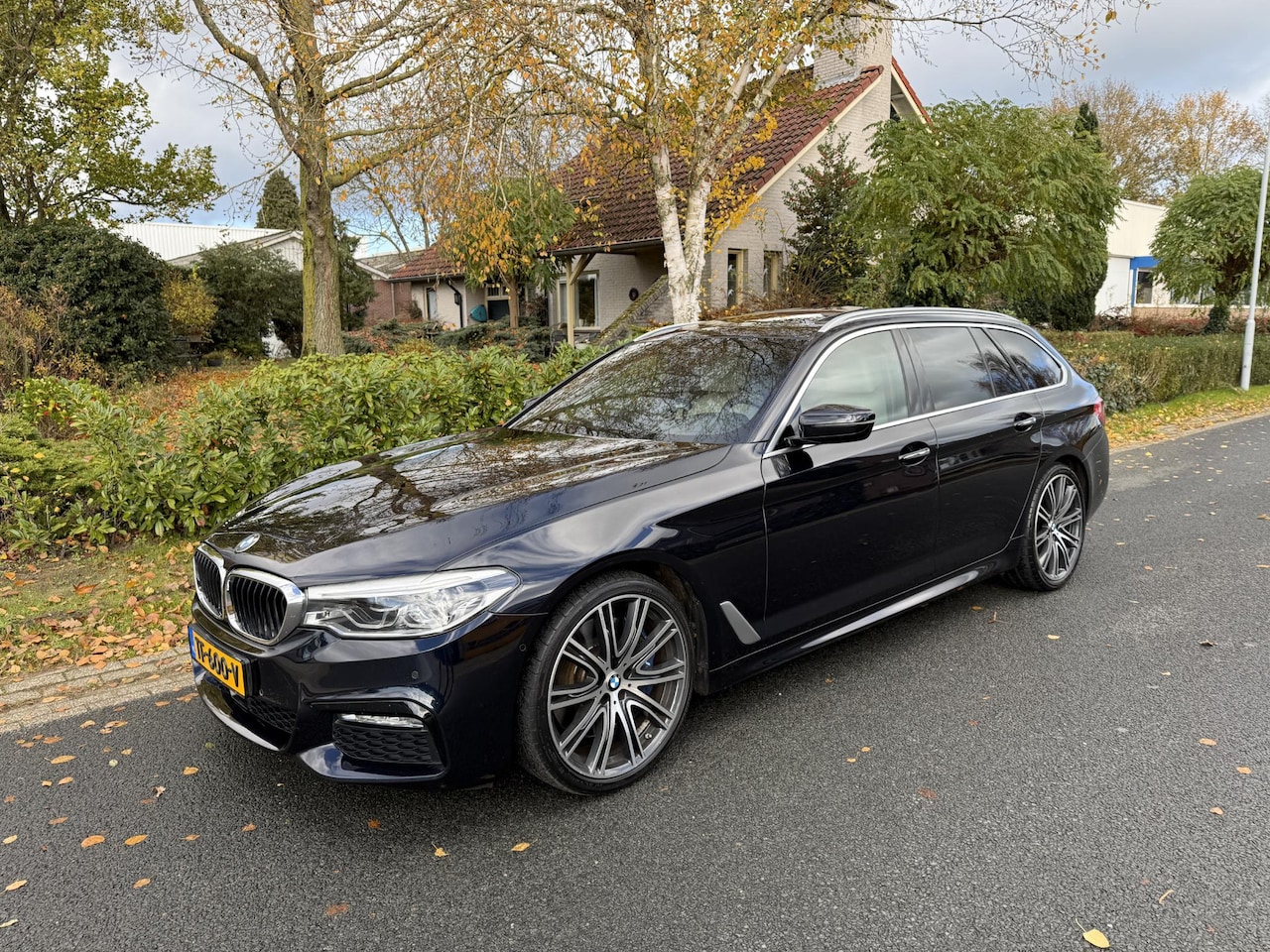 BMW 5-serie Touring - 540i xDrive M-Sport 340PK Nappa•Pano•HeadUp - AutoWereld.nl