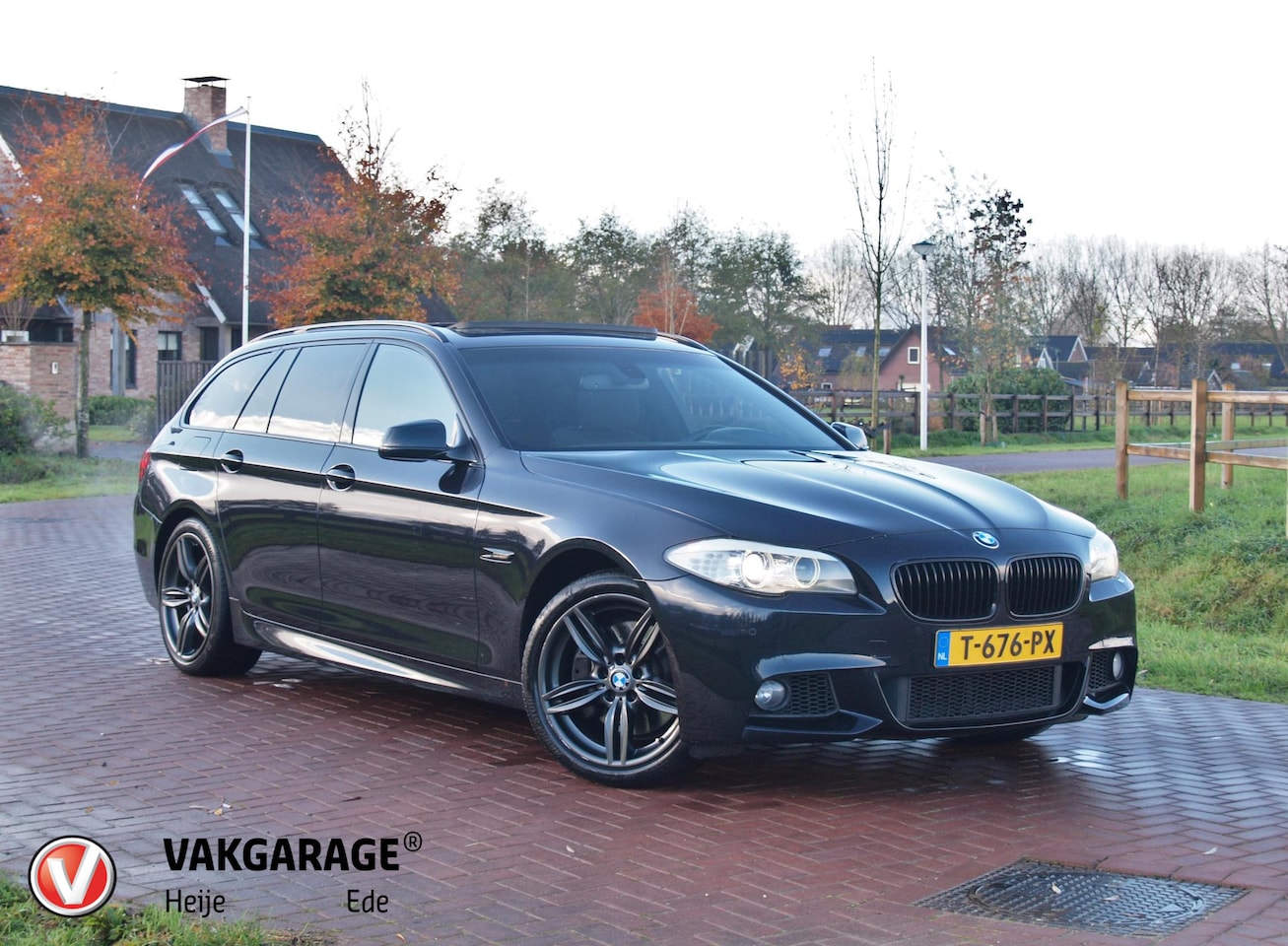 BMW 5-serie Touring - 528xi High Executive | Panoramadak | Cruise Control | Automaat | - AutoWereld.nl