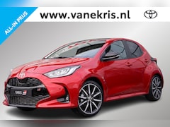 Toyota Yaris - 1.5 Hybrid 130 GR Sport, Apple carplay, JBL Audio, Dodehoek Detectie, Panorama dak
