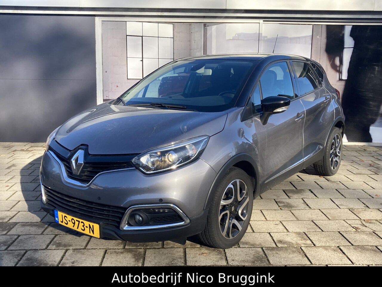 Renault Captur - 1.2 TCe automaat Dynamique *Trekhaak* *All-in prijs* - AutoWereld.nl
