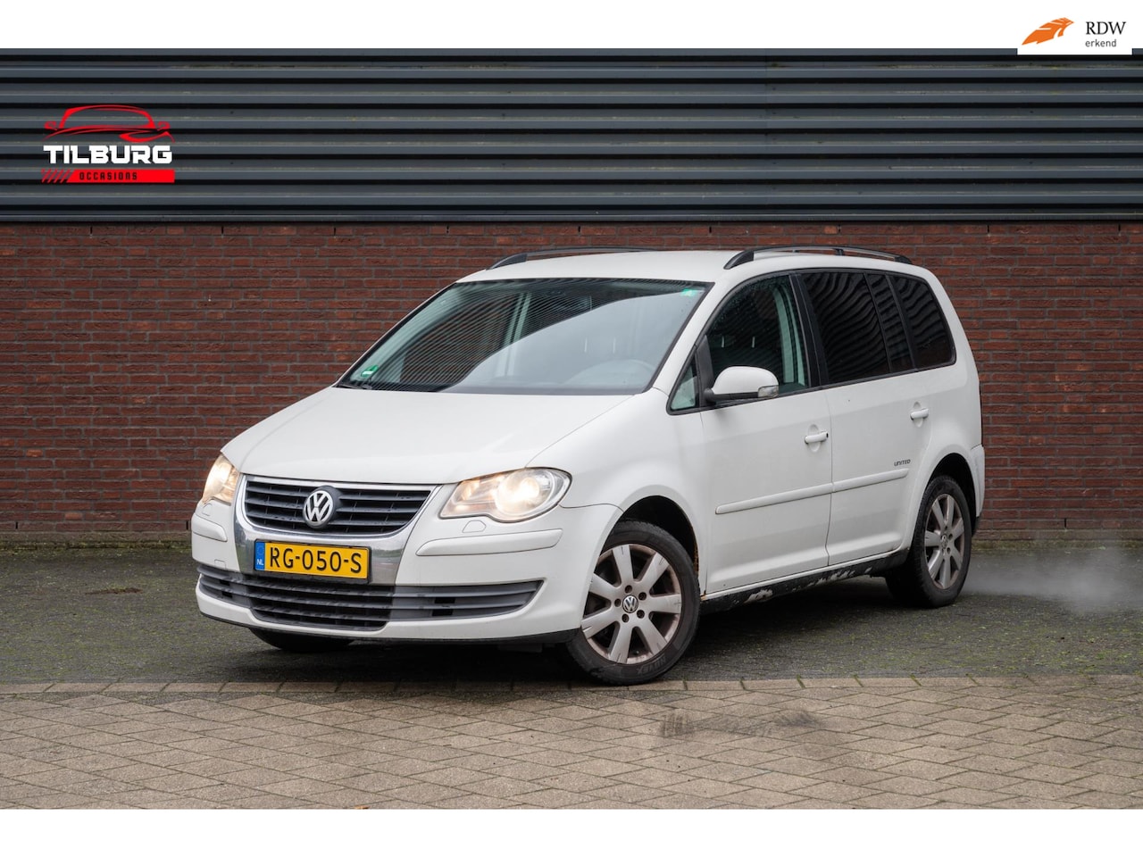 Volkswagen Touran - 1.4 TSI Optive Met nieuwe Apk - AutoWereld.nl