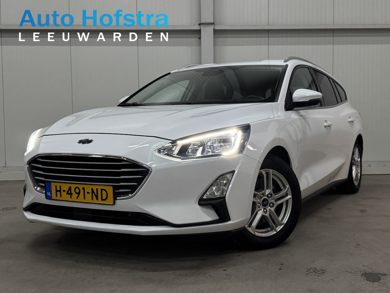 Ford Focus Wagon - 1.0 EcoBoost Edition Business LED NAVI PDC TREKHAAK LMV - AutoWereld.nl