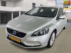 Volvo V40 - 1.6 T3 Kinetic 1e Eigenaar 20.680 km +NAP NL-auto