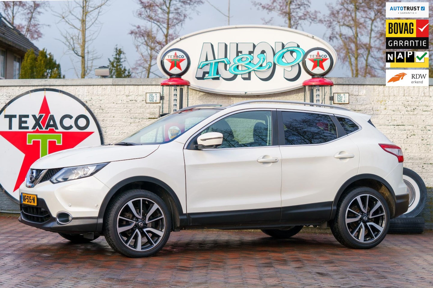 Nissan Qashqai - 1.2 Business Edition Leer 2e Eig. +NAP NL - AutoWereld.nl