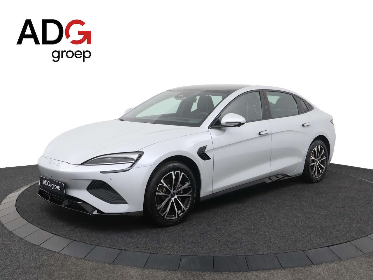 BYD Seal - Comfort RWD 61.4 kWh | Uitvoorraad leverbaar - AutoWereld.nl