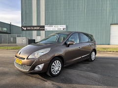 Renault Grand Scénic - 1.4i TCe Sélection Business Sport 6-Bak 130 PK. Goed onderhouden en als nieuw rijdende aut