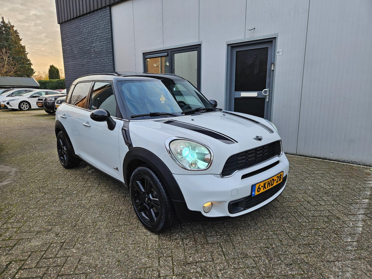 MINI Countryman - Mini 1.6 Cooper S ALL4 Chili|Clima|Navi|Leer - AutoWereld.nl