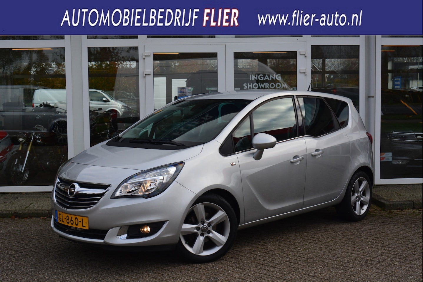 Opel Meriva - 1.4 120PK Turbo Cosmo | Trekhaak | Navi | PDC | Clima | NAP | Orig. NL | - AutoWereld.nl