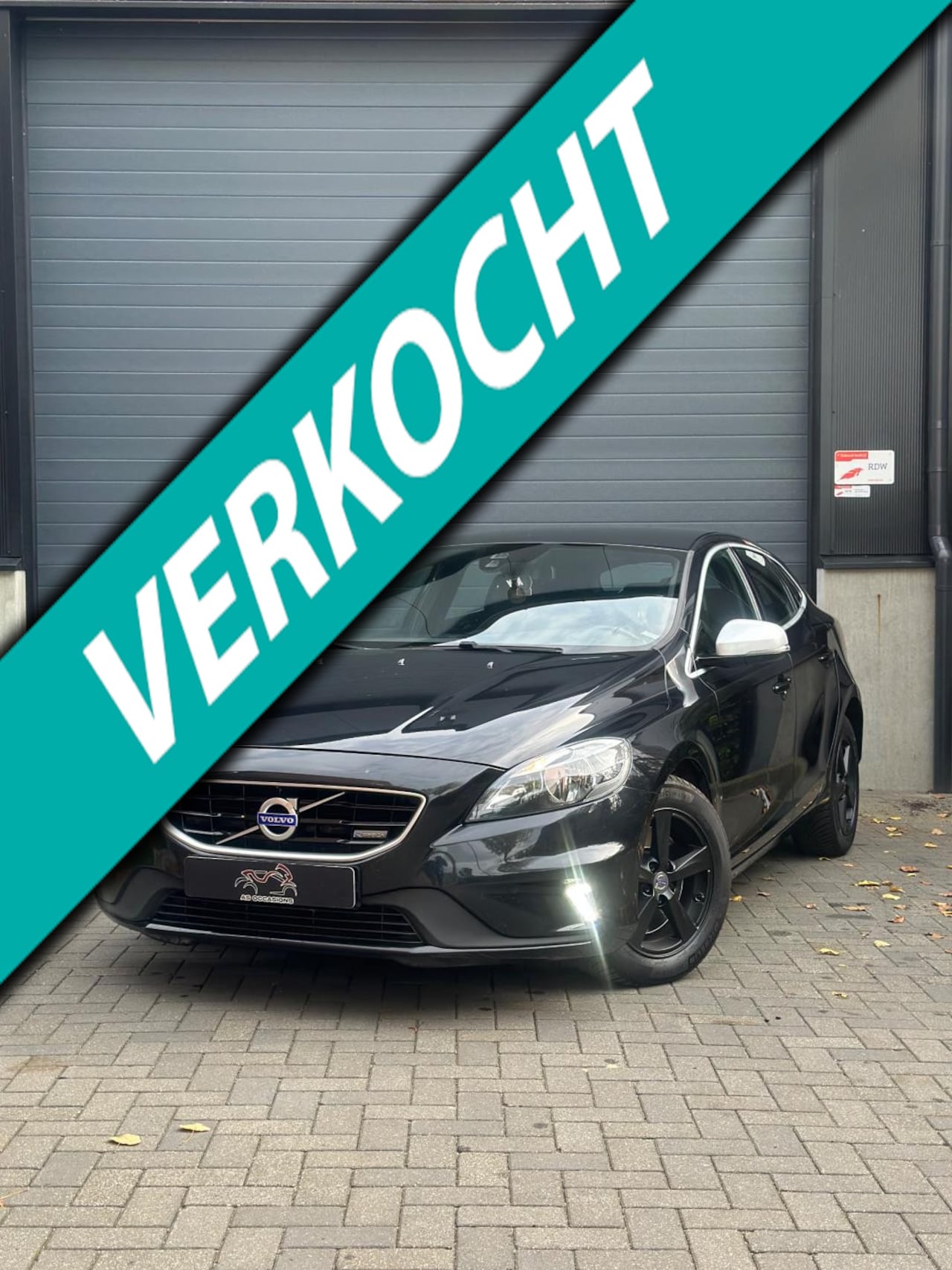 Volvo V40 - 2.0 D4 Summum Business Airco - Cruise - parkeersensoren - AutoWereld.nl