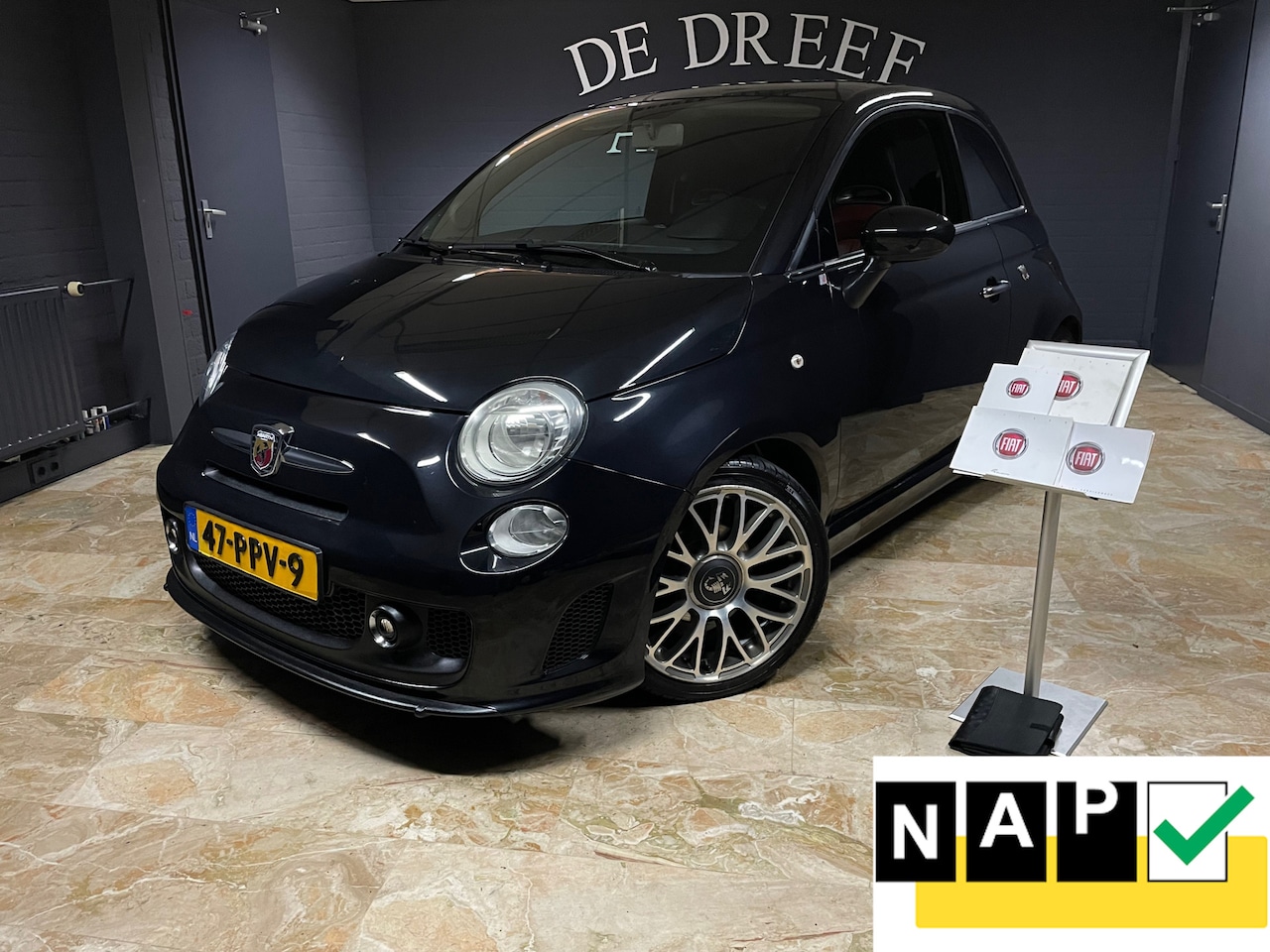Fiat 500 Abarth - 0.9 TwinAir Uit Fabriek Uitvoering Leer Panodak - AutoWereld.nl