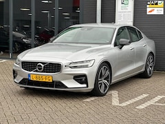 Volvo S60 - 2.0 T4 R-Design/1STE EIG/CARPLAY/NAVI/STOELVERWARMING/NETTE STAAT