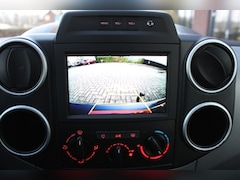 Peugeot Partner Tepee - Style 1.2 PureTech Cruise-Navi-Camera-Carplay-Trekhaak 50.000 Km