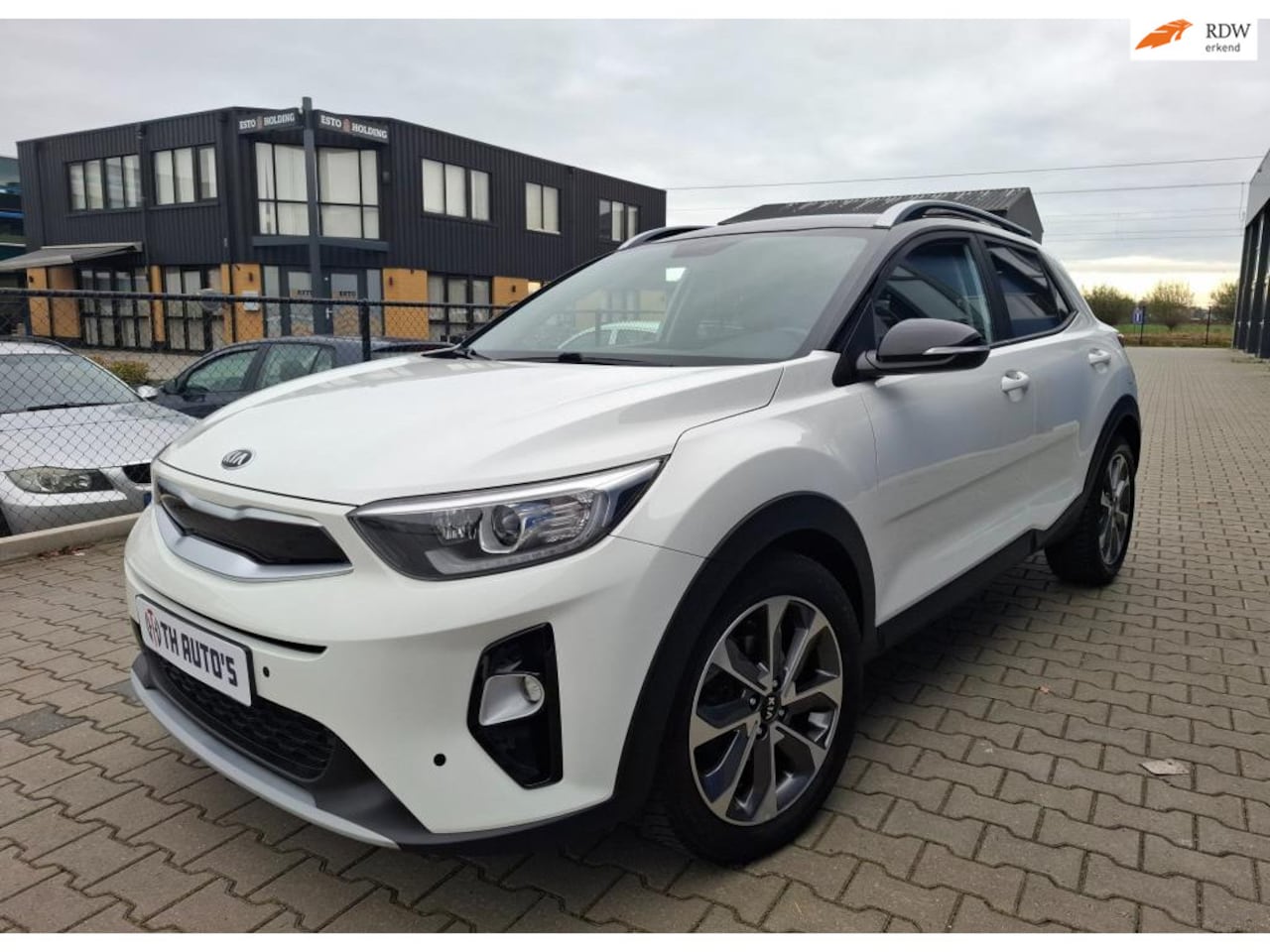 Kia Stonic - 1.0 T-GDi DynamicLine automaat airco cruise control - AutoWereld.nl