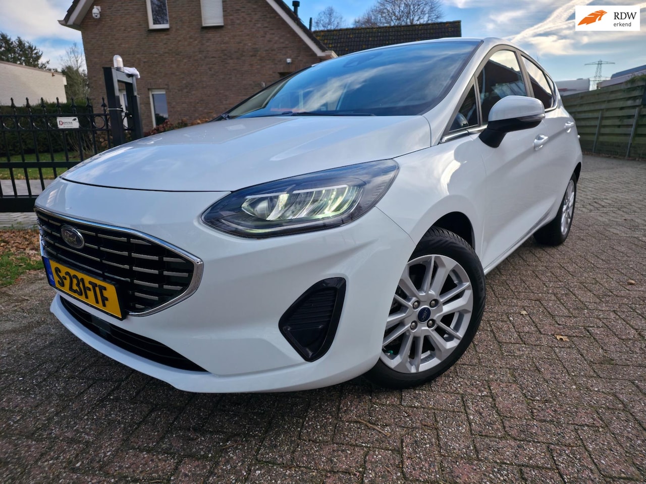 Ford Fiesta - 1.0 EcoBoost Hybrid Titanium 1.0 EcoBoost Hybrid Titanium - AutoWereld.nl