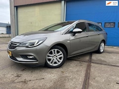 Opel Astra Sports Tourer - 1.6 CDTI Business+ Airco 2016