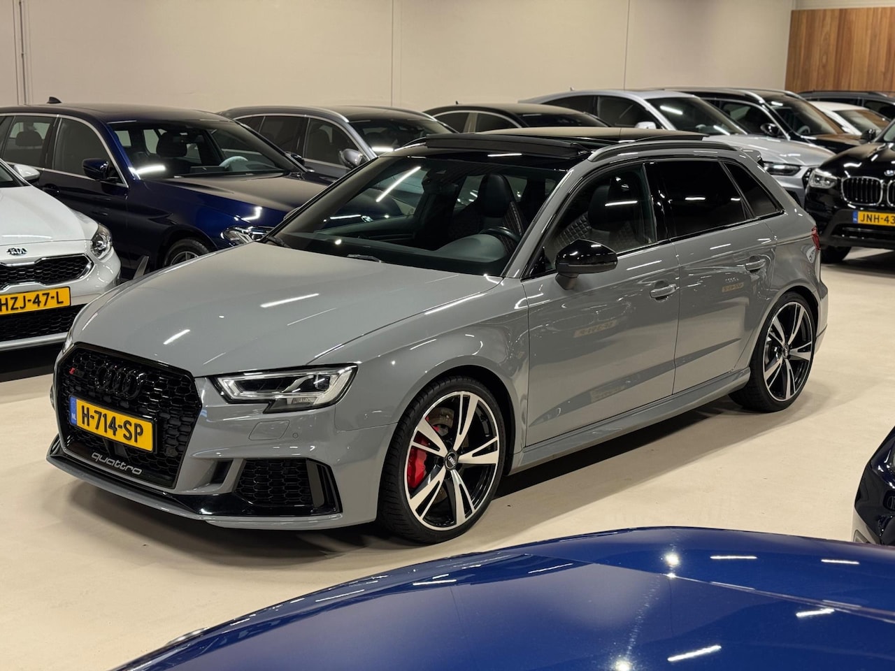 Audi RS3 - Sportback 2.5 TFSI Quattro, Pano, Virtual, Apple Carplay, Black Pack, Cam, Blind Spot, Dyn - AutoWereld.nl