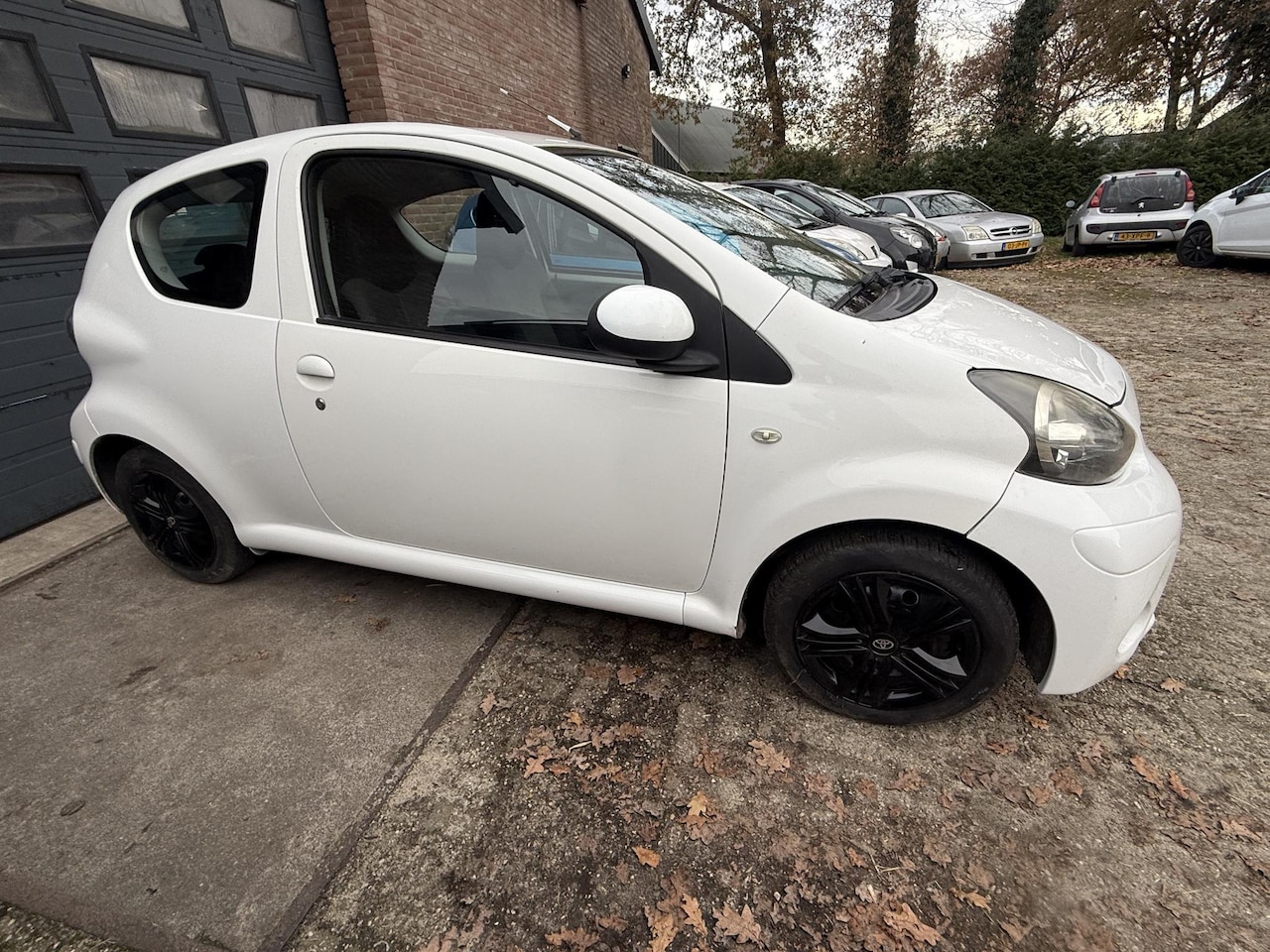 Toyota Aygo - 1.0 VVT-i Access Airco/LED/Facelift - AutoWereld.nl