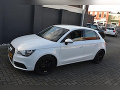 Audi A1 Sportback - 1.2 TFSI Attraction Pro Line LEDER/Navi