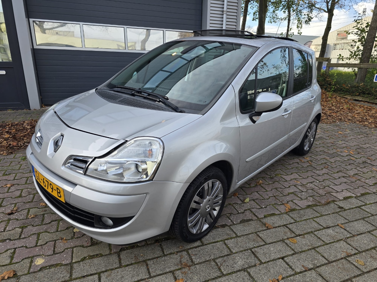 Renault Modus - 1.6 16V Night&Day Pano Automaat - AutoWereld.nl